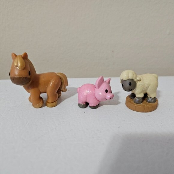 Disney Store Animators Collection Beauty and the Beast Mini Figure Set - Picture 5 of 6